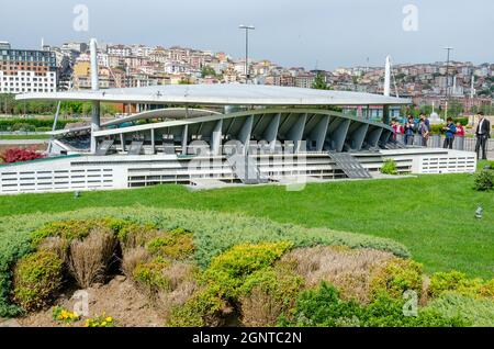 Una replica dello Stadio Olimpico Ataturk nel Museo Miniaturk, Istanbul, Turchia. Foto Stock