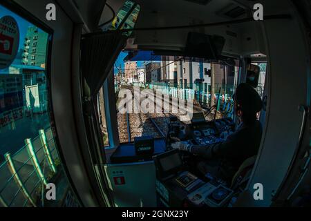 La vista dal finestrino della linea di tram di Arakawa. Luogo di tiro: Area metropolitana di Tokyo Foto Stock