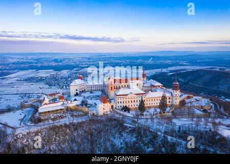 Abbazia di Göttweig a Wachau. Splendido punto di riferimento nella bassa Austria, in Europa durante l'inverno. Foto Stock