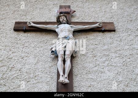 Crocifissione, chiesa di Maria am Berg a Hallstatt, Austria Foto Stock