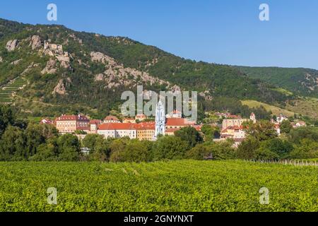 Durnstein con rovine del castello nella regione di Wachau, sito UNESCO, bassa Austria, Austria Foto Stock