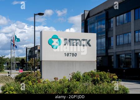 Kirkland, Quebec, Canada - 3 settembre 2021: Sede principale di Merck Canada a Kirkland, Quebec, Canada. Foto Stock