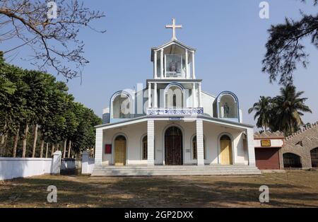 Chiesa cattolica a Basanti, Bengala Occidentale, India Foto Stock