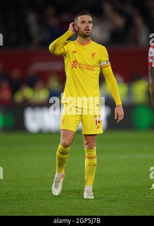 25 settembre 2021 - Brentford contro Liverpool - The Premier League - Brentford Community Stadium la Jordan Henderson di Liverpool durante la Premier League Foto Stock