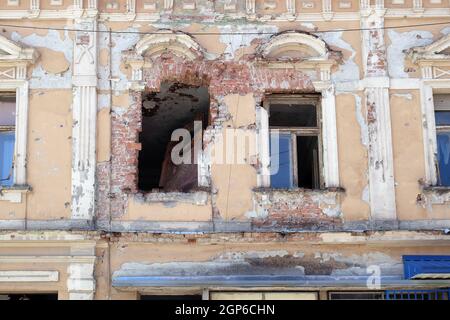 Distrutto casa come conseguenze della guerra. Il croato guerra di indipendenza è stata combattuta dal 1991 al 1995 in Pakrac, Croazia Foto Stock