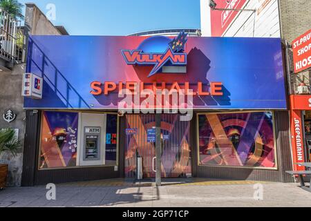 Arcade, Spielbudenplatz, Reeperbahn, St. Pauli, Amburgo, Germania Foto Stock