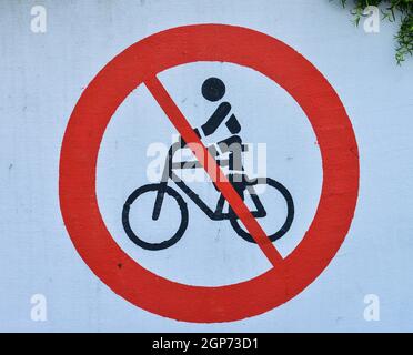 Graffiti, divieto di bicicletta, Colonia, Renania settentrionale-Vestfalia, Germania Foto Stock
