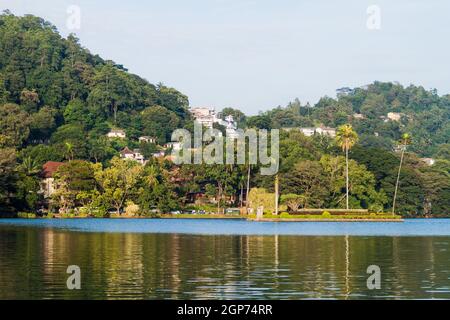 Lago Bogambara a Kandy, Sri Lanka Foto Stock