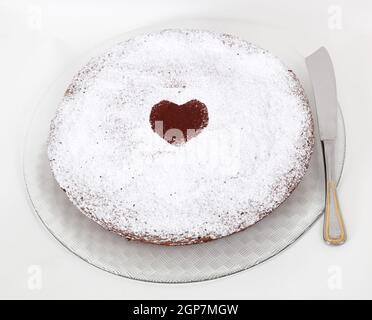 Un tipico dolce italiano torta caprese di cioccolato e mandorle Foto Stock