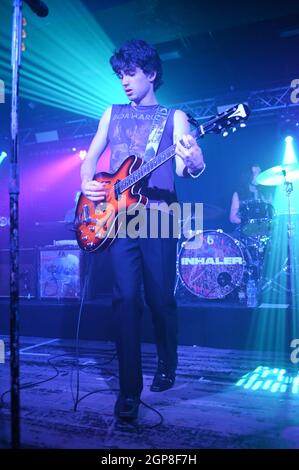 Settembre 28, 2021, Sheffield, South Yorkshire, U.K: Inhaler Performing at the Foundry , Sheffield , UK , 28.09.2021 (Credit Image: © Robin Burns/ZUMA Press Wire) Foto Stock