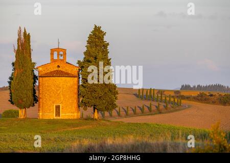 Cappella della Madonna di Vitaleta, San Quirico d'Orcia, Toscana, Italia Foto Stock