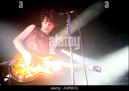 Settembre 28, 2021, Sheffield, South Yorkshire, U.K: Inhaler Performing at the Foundry , Sheffield , UK , 28.09.2021 (Credit Image: © Robin Burns/ZUMA Press Wire) Foto Stock