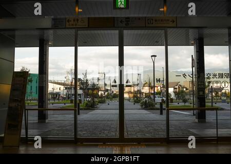 Iiyama, Nagano, Giappone, 2021-27-09 , Iiyama Station (Iiyama-eki) è una stazione ferroviaria situata sulla linea Iiyama, nella città di Iiyama, Prefettura di Nagano, Giappone Foto Stock