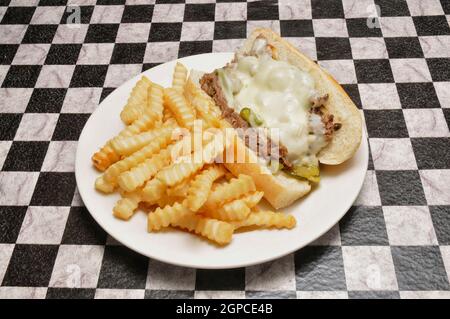 Deliziosa cucina americana conosciuta come il Philly Cheesesteak Foto Stock