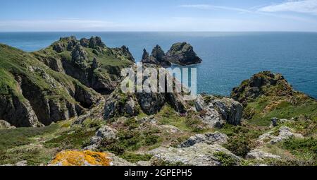 Vista panoramica del cast a Jerbourg Point, Guernsey, Isole del canale Foto Stock
