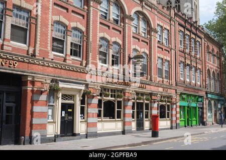 L'Old Fish Market Bristol, vista dell'edificio Old Fish Market Pub and Restaurant in Baldwin Street, nel centro di Bristol, Inghilterra, Regno Unito Foto Stock