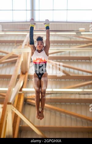 Francia, Loira, Saint Etienne, ginnastica Mélanie De Jésus Dos Santos in formazione alla palestra Pole Francia, Séraph Berland Gymnastics Complex Foto Stock
