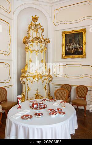 Ungheria, intorno a Budapest, Godollo, castello reale barocco di Gödöllö, residenza estiva di Sissi (Regina Elisabetta), la piccola sala da pranzo Foto Stock