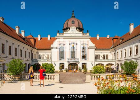 Ungheria, intorno a Budapest, Godollo, castello reale barocco di Gödöllö, residenza estiva di Sissi (Regina Elisabetta) Foto Stock