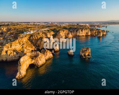 Portogallo, Algarve, Lagos, Ponte da Piedade (vista aerea) Foto Stock