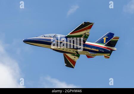 Aermacchi M 345 avanzato aereo militare jet trainer seriale CPX619