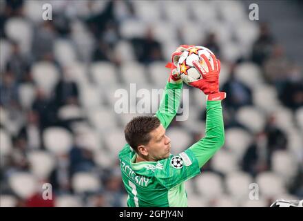 Torino, Italia. 29 settembre 2021. Wojciech Szczesny (Juventus FC) durante la UEFA Champions League, la partita di calcio del Gruppo H tra Juventus FC e Chelsea FC il 29 settembre 2021 allo Stadio Allianz di Torino - Photo Nderim Kaceli/DPPI Credit: DPPI Media/Alamy Live News Foto Stock