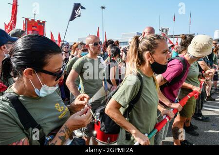 La manifestazione dei camminatori di GKN Melrose a campi Bisenzio, Firenze italy.The lavoratori protestano contro il licenziamento e l'offshoring della fabbrica Foto Stock