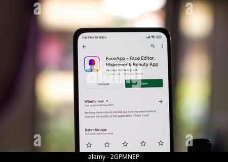 West Bangal, India - 28 settembre 2021 : immagine d'archivio del logo di Faceapp sullo schermo del telefono. Foto Stock