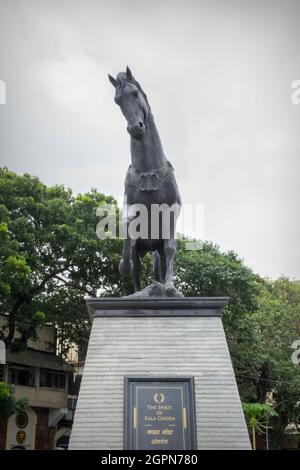 La famosa statua di Kala Ghoda, un simbolo del patrimonio di Mumbai, India Foto Stock
