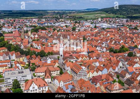 Vista dall'alto della piccola città francone di Weißenburg Foto Stock