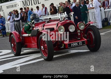 Anscott, Aston Martin Speed Model, Brooklands Trophy, una corsa di due piloti purosangue per veicoli post vintage, Goodwood Revival 2021, Buono Foto Stock