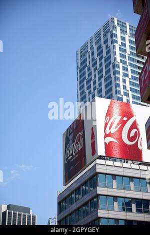 Coca-Cola pubblicità, Shibuya, Tokyo, Giappone Foto Stock