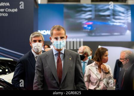 Barcellona, Spagna. 30 settembre 2021. Lo spagnolo Re Felipe VI è stato visto all'apertura della mostra automobilistica 'Automobile Barcelona' 2021 a Barcellona, in Spagna, il 30 settembre 2021. Il Barcelona International Motor Show è una fiera internazionale dell'industria automobilistica che si tiene annualmente nella capitale catalana. (Foto di Davide Bonaldo/Sipa USA) Credit: Sipa USA/Alamy Live News Foto Stock