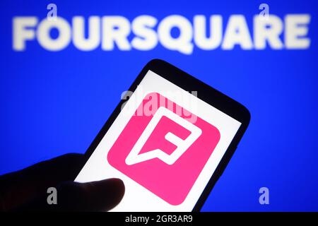 Ucraina. 30 settembre 2021. In questa foto è visibile sullo smartphone il logo Foursquare City Guide. (Credit Image: © Pavlo Gonchar/SOPA Images via ZUMA Press Wire) Foto Stock