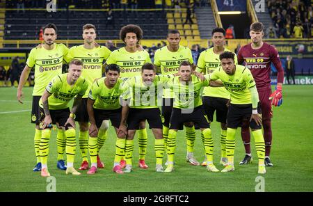 Dortmund, Germania. 28 settembre 2021. Primo: 28.09.2021, Fuvuball, UEFA Champions League, CL, CHL, stagione 2021/2022, fase di gruppo, BVB, Borussia Dortmund - Sporting Lisbon, Lisboa TEamfoto, MAnnschaft, BVB/dpa/Alamy Live News Foto Stock