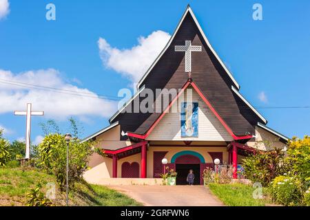 Francia, Guyana francese, comune di Roura, villaggio di cacao, Notre-Dame-de-la-Paix chiesa Foto Stock