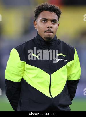 Dortmund, Germania. 28 settembre 2021. Primo: 28.09.2021, Fuvuball, UEFA Champions League, CL, CHL, stagione 2021/2022, fase di gruppo, BVB, Borussia Dortmund - Sporting Lisbon, Lisboa Portrait, Donyell Malen, Credit: dpa/Alamy Live News Foto Stock