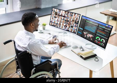 Conferenza virtuale di apprendimento in linea riunione sul computer Foto Stock