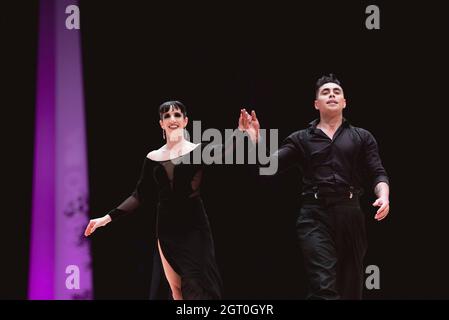 25 settembre 2021, Argentina, Buenos Aires: Concorrente durante l'ultimo round del Campionato Mondiale Tango. Foto Stock