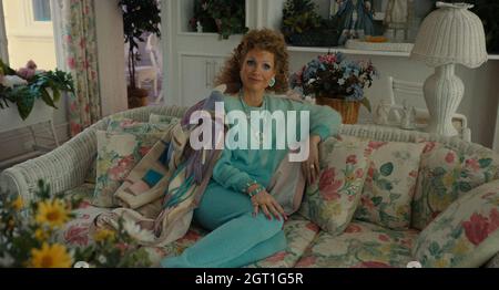 DATA DI USCITA: 17 settembre 2021 TITOLO: The Eyes of Tammy Faye CASA DI PRODUZIONE: Fox Searchlight Pictures REGISTA: Michael Showalter TRAMA: Uno sguardo intimo alla straordinaria ascesa, caduta e redenzione del televangelist Tammy Faye Bakker. PROTAGONISTA: JESSICA CHASTAIN come Tammy Faye Bakker. (Credit Image: © Fox Searchlight Pictures/Entertainment Pictures) Foto Stock