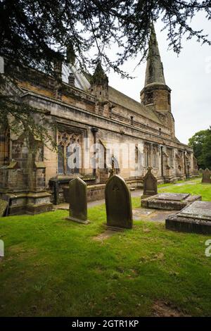 St Cuthberts chiesa parrocchiale 14 ° secolo nel villaggio di Halsall, Lancashire Foto Stock