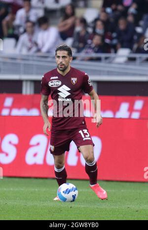 TORINO ITALIA- 2 ottobre Stadio Olimpico Grande Torino Ricardo rodriguez durante la Serie A match tra FC Torino e Juventus FC allo Stadio Olimpico il 2 ottobre 2021 a Torino. Credit: Christian Santi/Alamy Live News Foto Stock