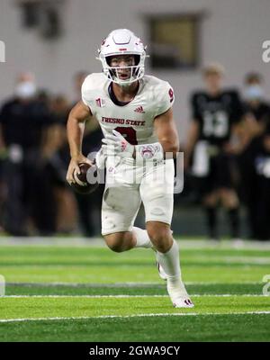 2 ottobre 2021 - Fresno state Bulldogs quarterback Jake Haener #9 durante una partita tra i Rainbow Warriors delle Hawaii e i Fresno state Bulldogs al T.C. Ching Complex a Honolulu, HI - Michael Sullivan/CSM Foto Stock