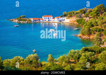 Vista del piccolo villaggio di Tzasteni a South Pelion, Grecia. Foto Stock