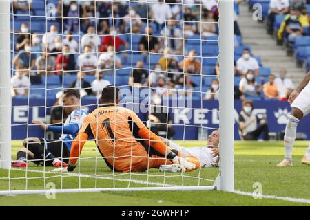 Cornella, Spagna. 03 ottobre 2021. Obiettivo d'azione Espanyol durante la partita LaLiga Santander tra Espanyol e R. Madrid allo stadio RCDE di Cornella, Barcellona, Spagna. Credit: SPP Sport Press Photo. /Alamy Live News Foto Stock