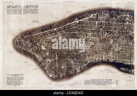 New York City, fotografata da due miglia in volo (1922) dalla Divisione Mappa di Lionel Pincus e Principessa Firyal. Foto Stock