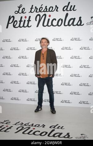 Jean Paul Rouve, attore francese, alla fotocall della prima proiezione del nuovo film le Tresor du Petit Nicolas (tesoro di Little Nicholas) tenuto al teatro Grand Rex. Parigi, Francia, il 3 ottobre 2021. Foto di DanielDerajinski/ABACAPRESS.COM Foto Stock