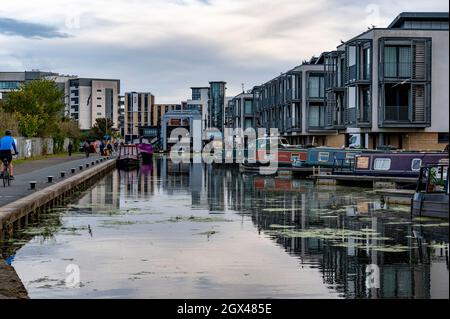 Edinburgh e Glasgow Union Canal, vicino alla fine di Edimburgo, Scozia Foto Stock