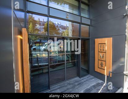 VILLA M BATIMENT JARDIN PARIGI Foto Stock