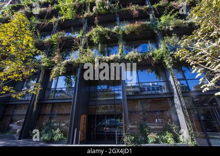 VILLA M BATIMENT JARDIN PARIGI Foto Stock